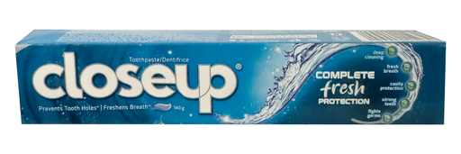 CLOSEUP - BLUE TOOTHPASTE